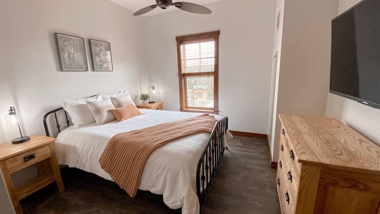 Photo of Bedroom in Edray