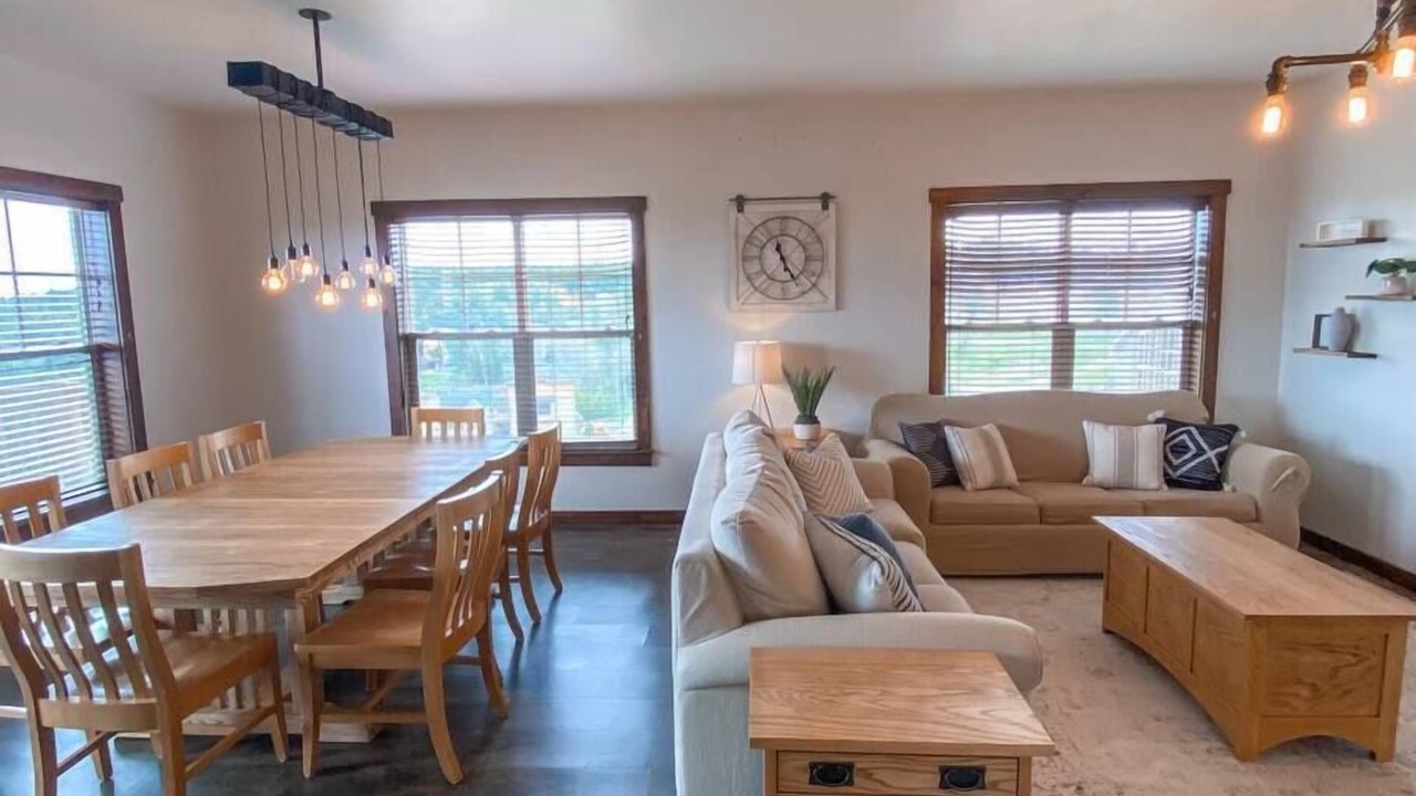 Photo of Livingroom in Edray