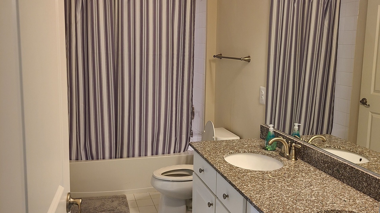 Photo of Bathroom in Sun Ridge