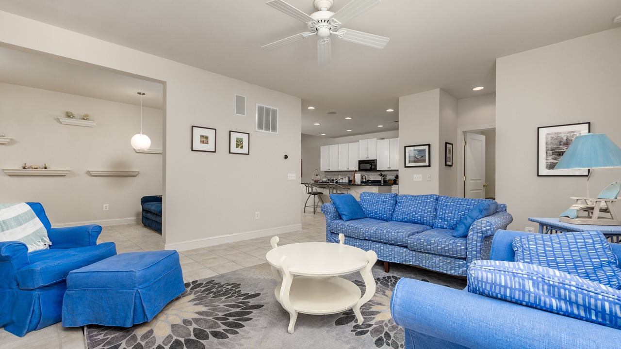 Photo of Livingroom in Long Neck