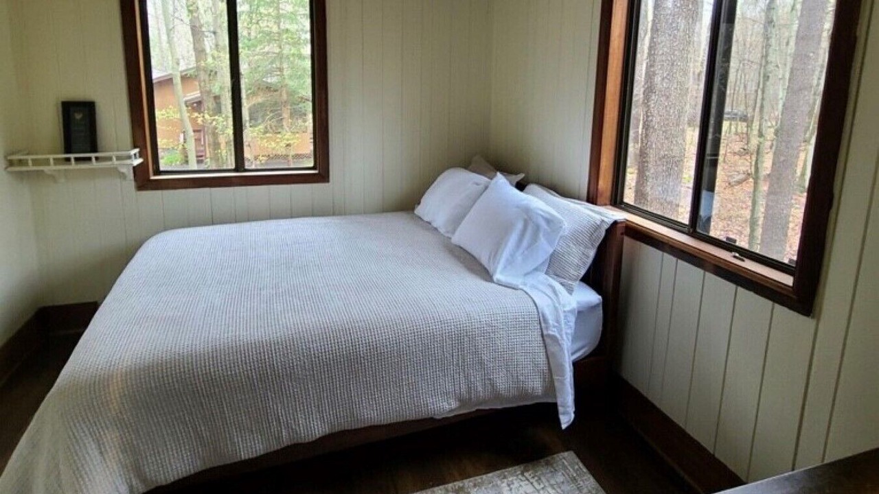Photo of Bedroom in Gouldsboro
