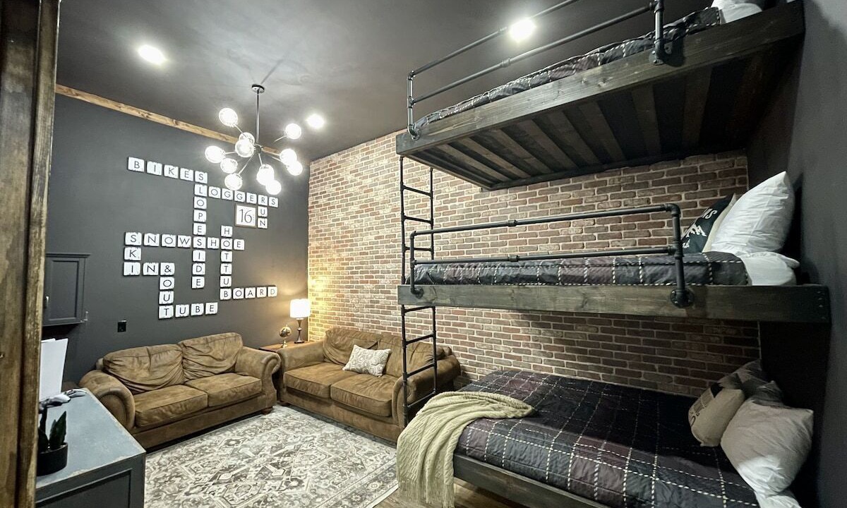 Photo of Bedroom in Edray