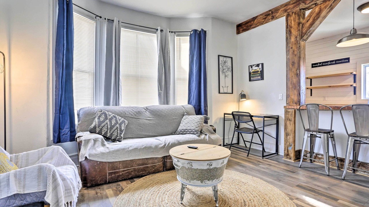 Photo of Bedroom in Forest Hill