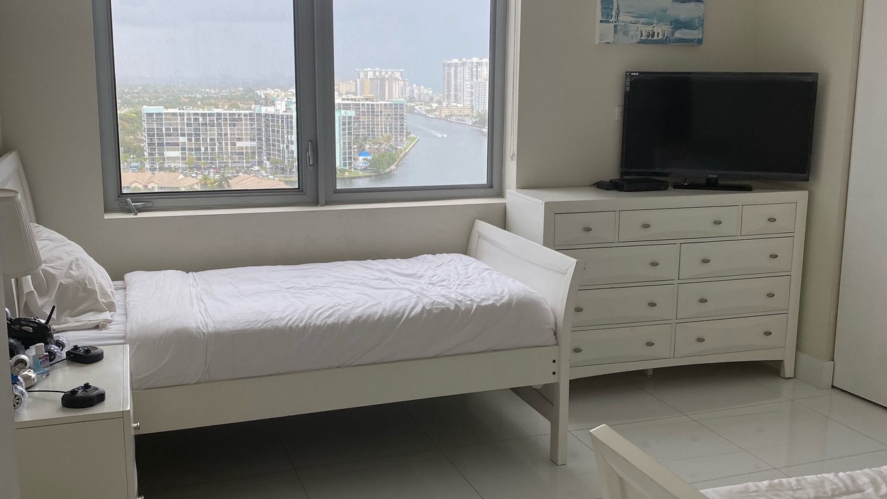 Photo of Bedroom in Hallandale Beach