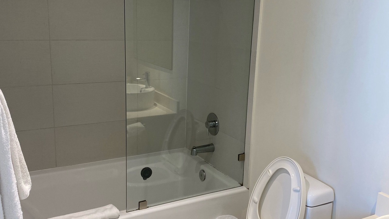 Photo of Bathroom in Hallandale Beach
