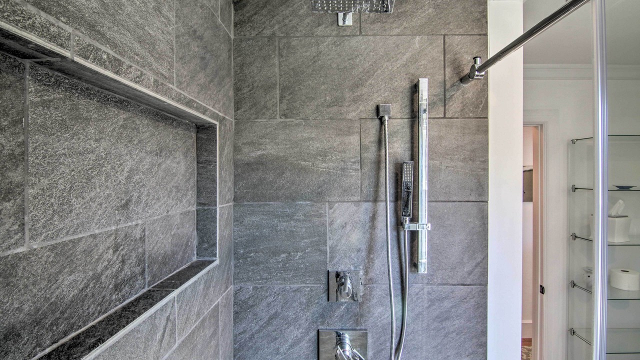 Photo of Bathroom in Chincoteague