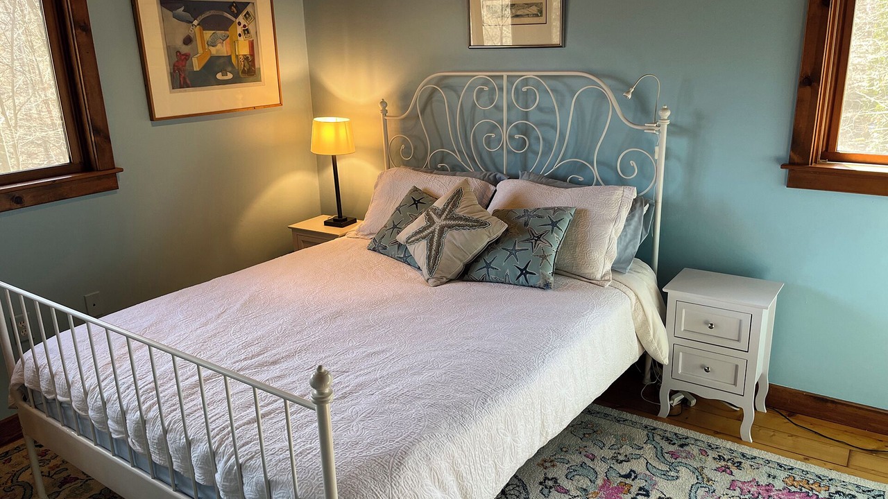 Photo of Bedroom in Epping Forest