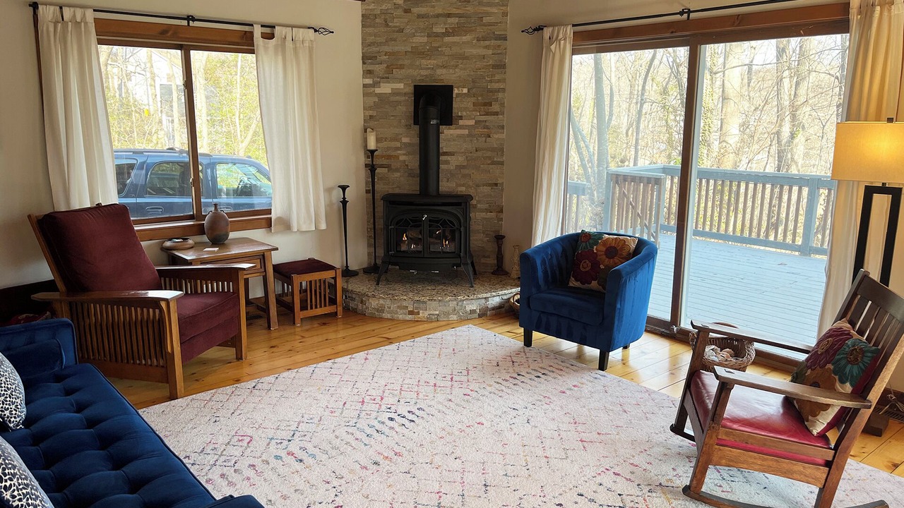 Photo of Livingroom in Epping Forest