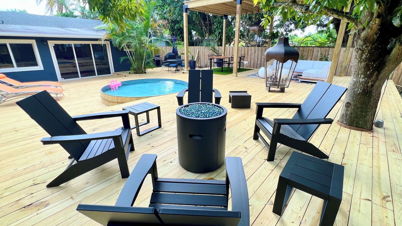 Photo of Patio Balcony in South Middle River