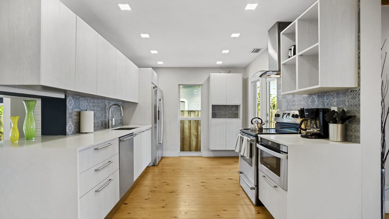 Photo of Kitchen in South Middle River
