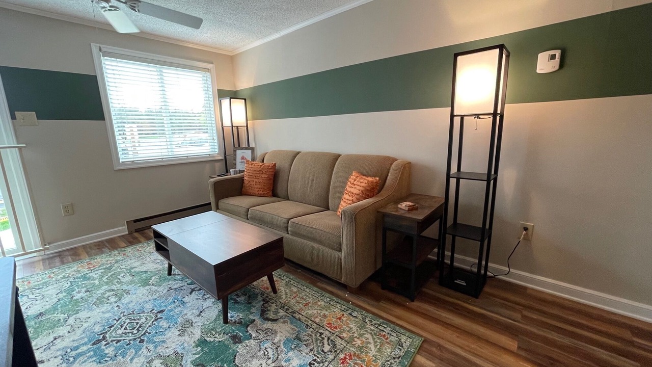 Photo of Livingroom in Edray