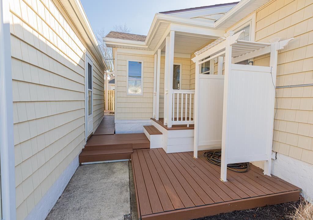 Photo of Patio Balcony in Village Green