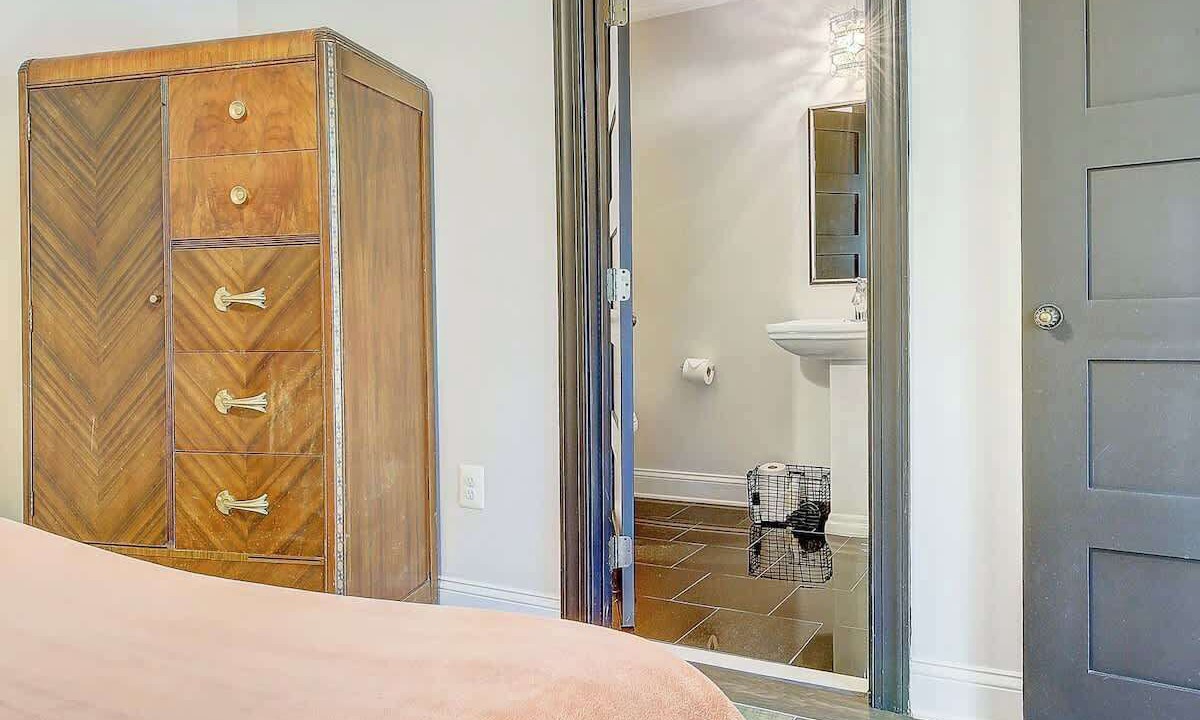 Photo of Bathroom in Lusby