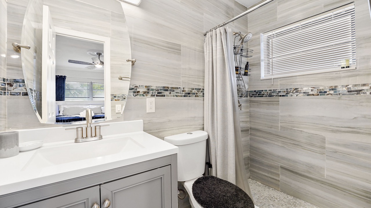 Photo of Bathroom in Miami Gardens