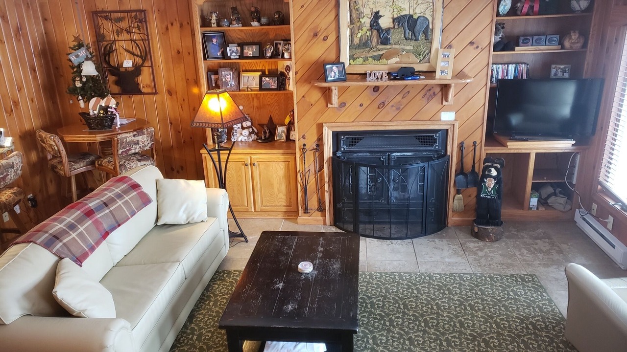 Photo of Livingroom in Edray