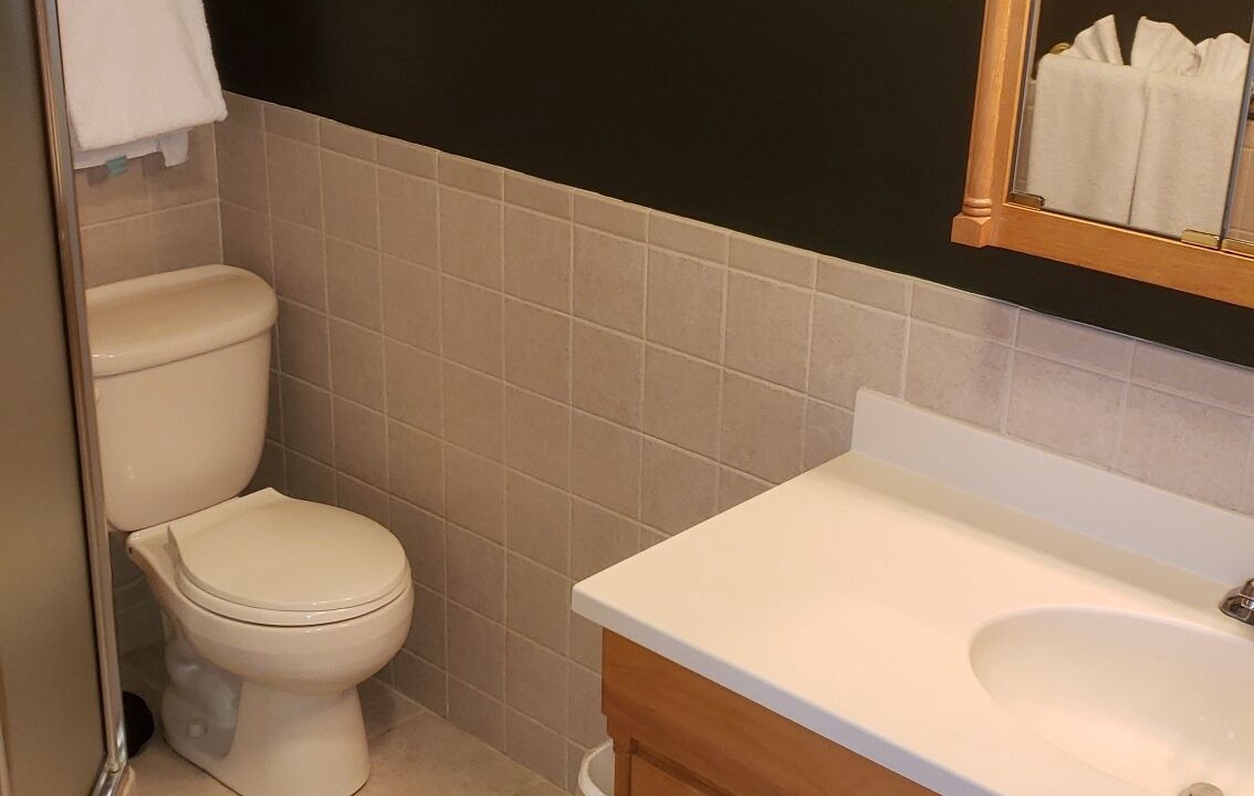Photo of Bathroom in Edray