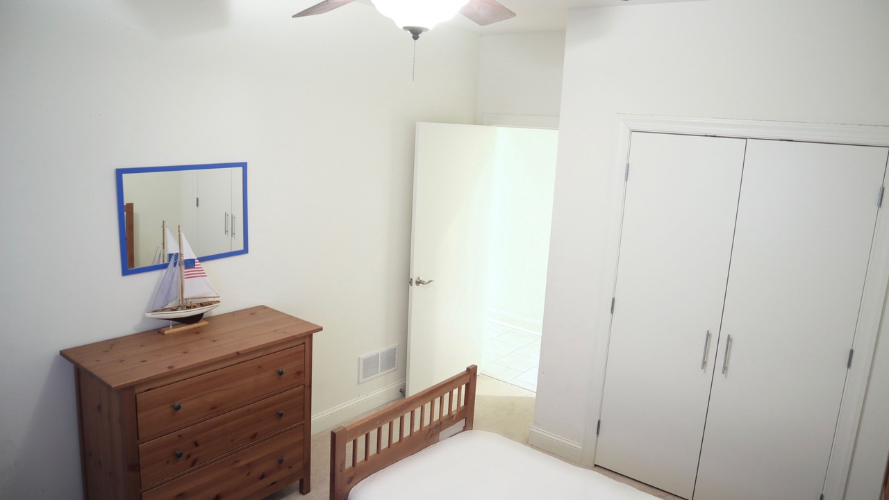 Photo of Bedroom in Wildwood Crest