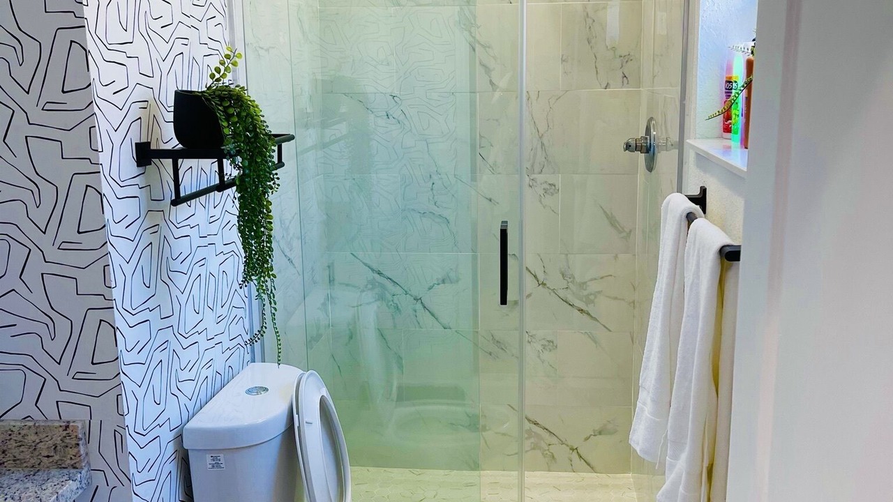 Photo of Bathroom in Miami Gardens