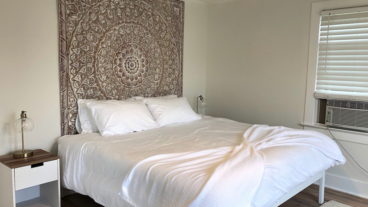 Photo of Bedroom in Long Branch