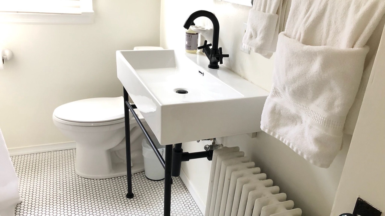 Photo of Bathroom in Long Branch
