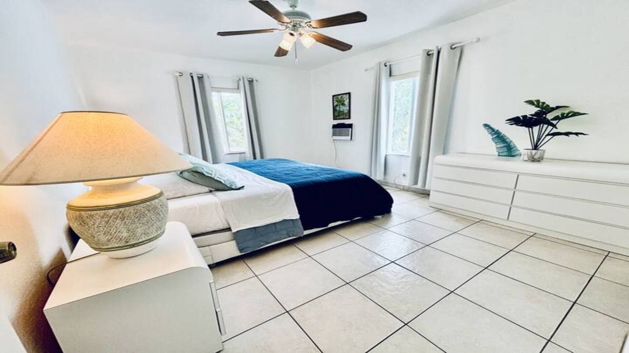 Photo of Bedroom in Hollywood