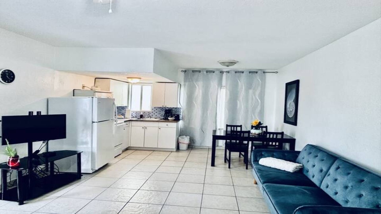 Photo of Livingroom in Hollywood