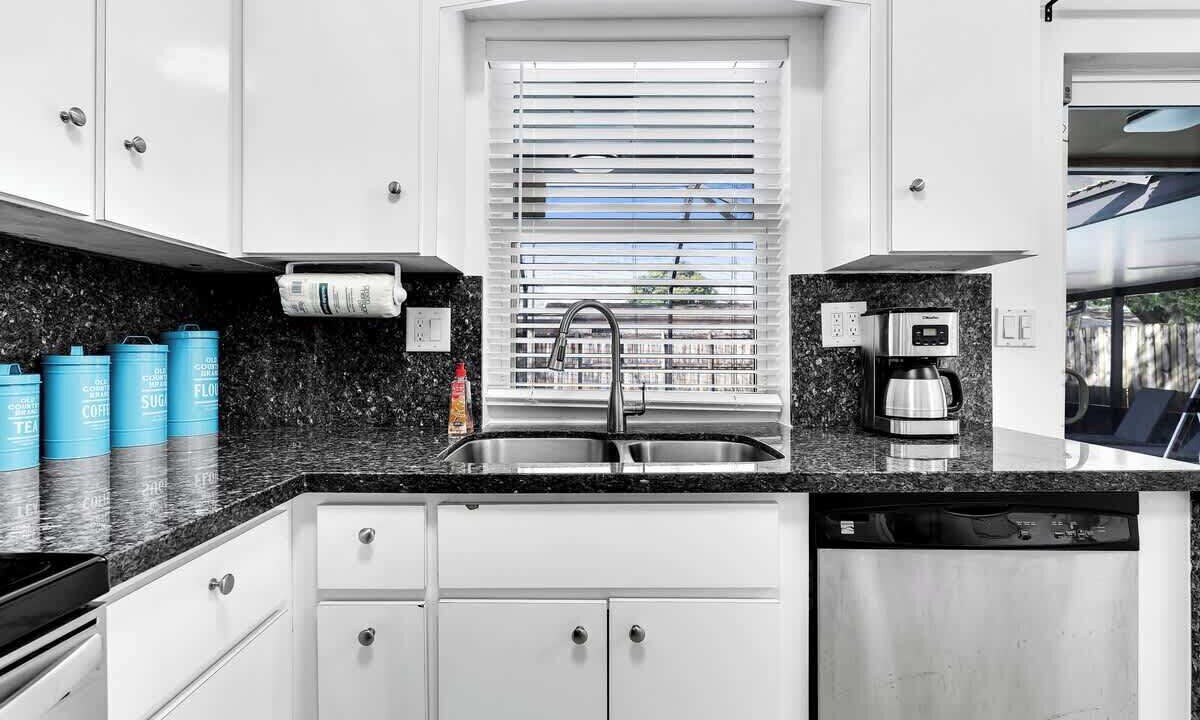 Photo of Kitchen in Driftwood