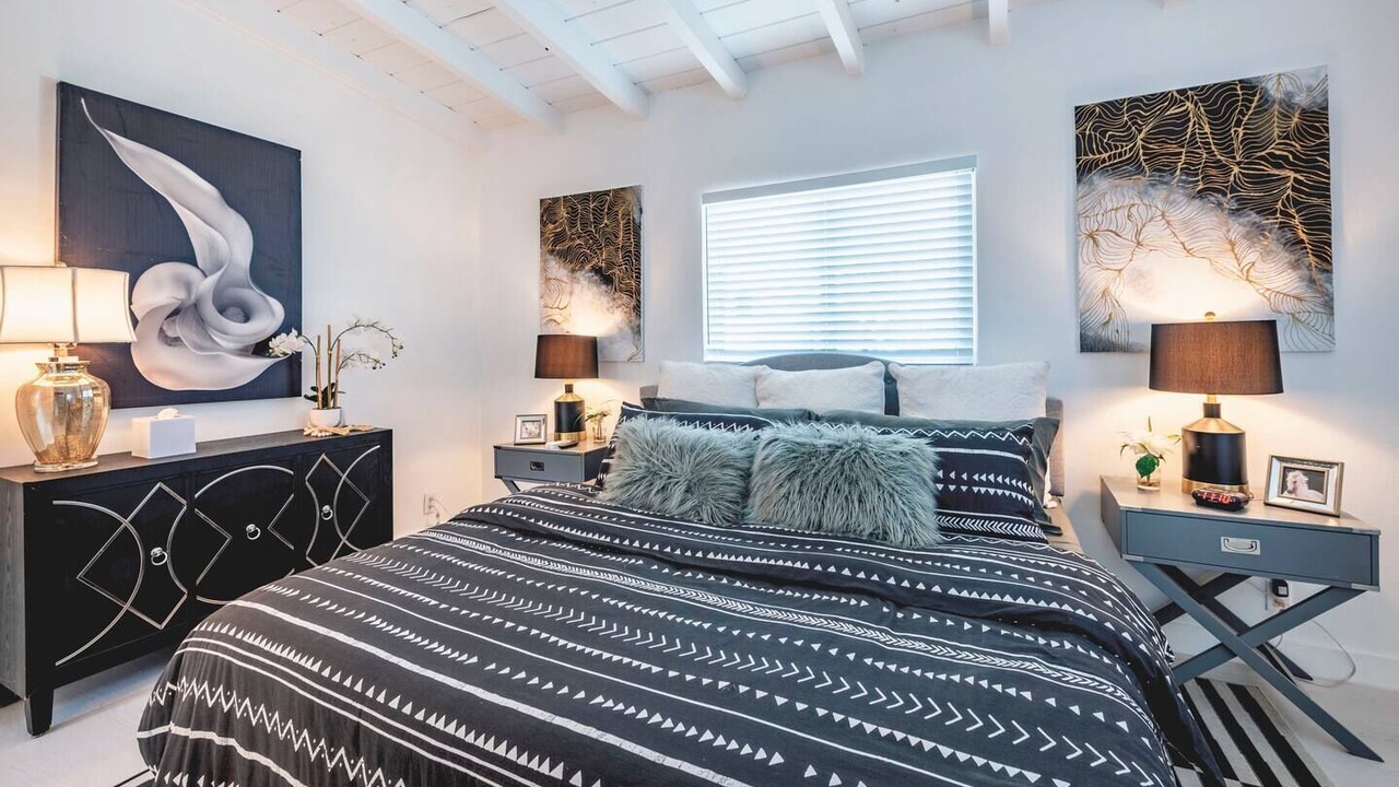 Photo of Bedroom in Middle River Terrace