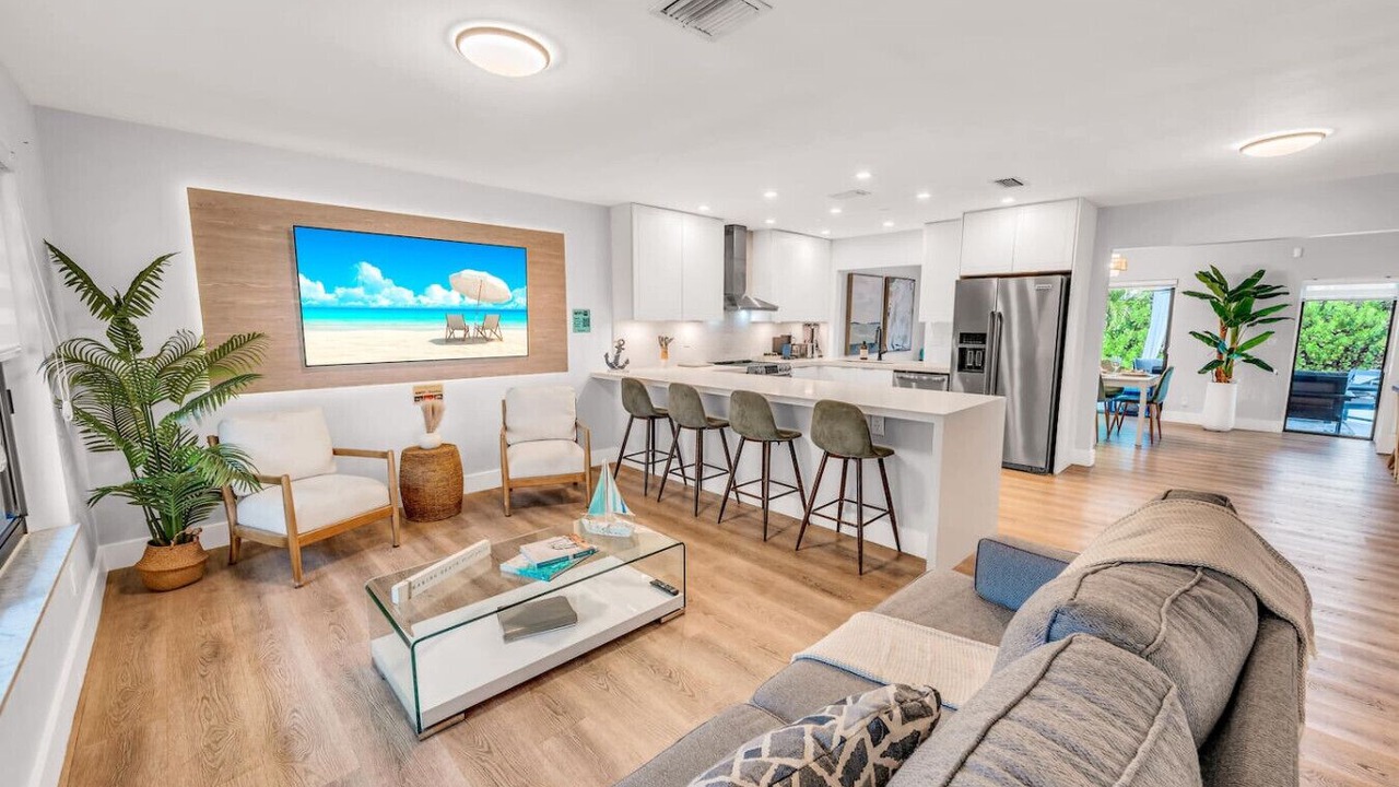 Photo of Livingroom in Plantation
