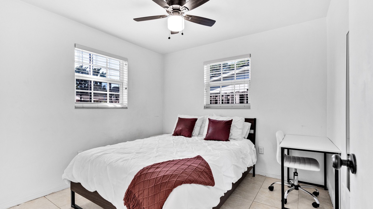 Photo of Bedroom in Driftwood