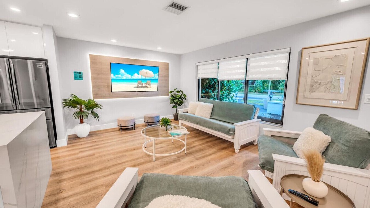 Photo of Livingroom in Plantation