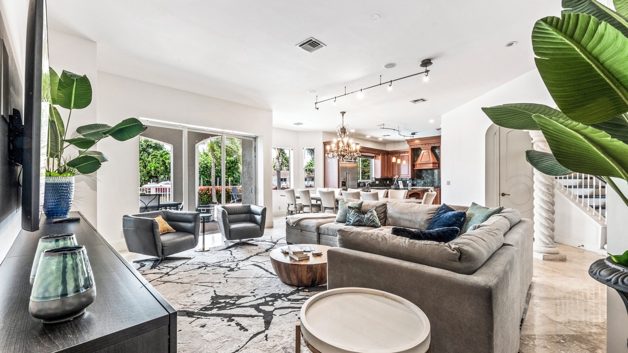 Photo of Livingroom in Bal Harbour