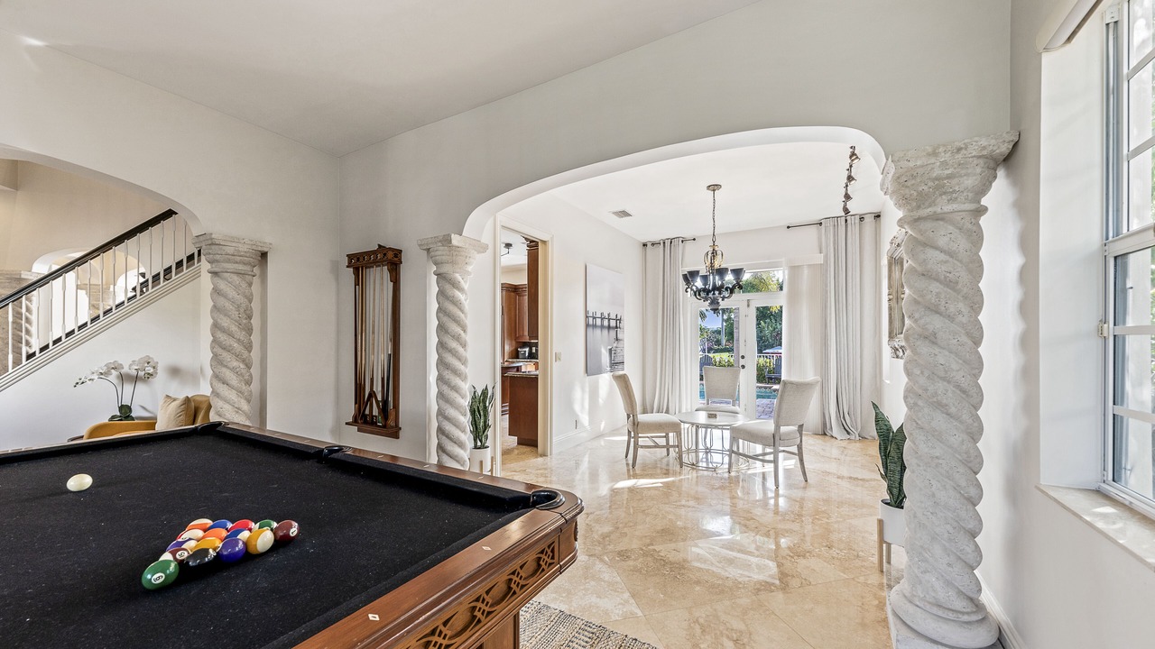 Photo of Bedroom in Bal Harbour