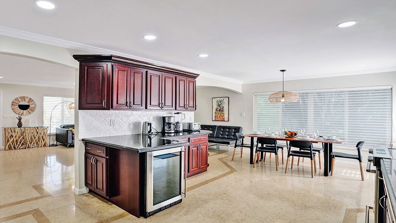 Photo of Kitchen in Hollywood Lakes