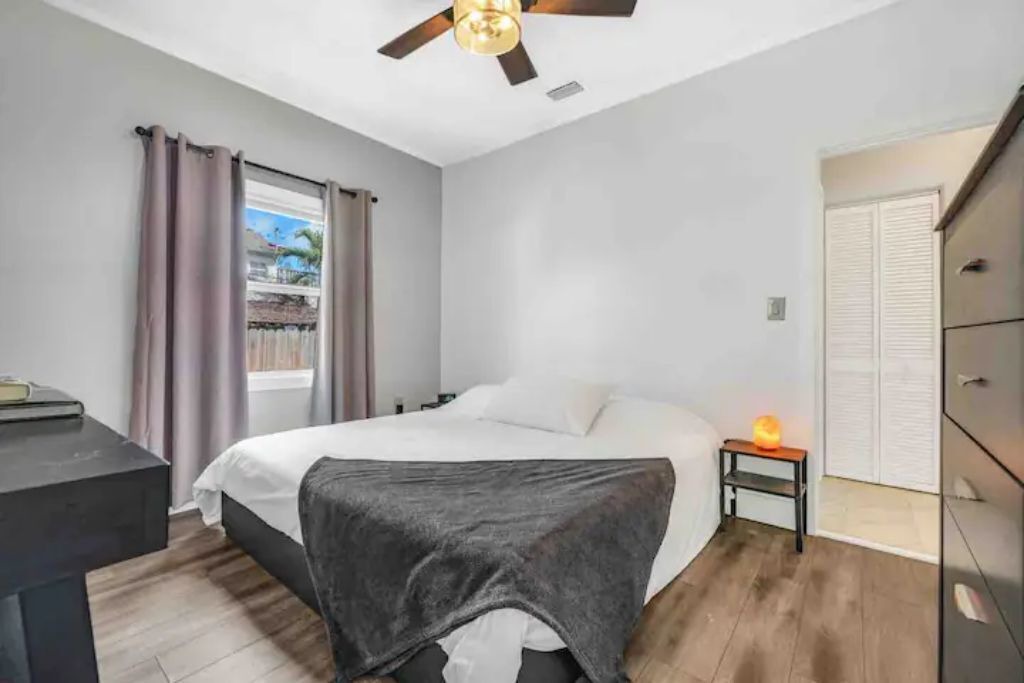 Photo of Bedroom in Northeast Miami