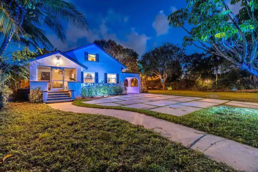 Photo of Outdoor in Northeast Miami