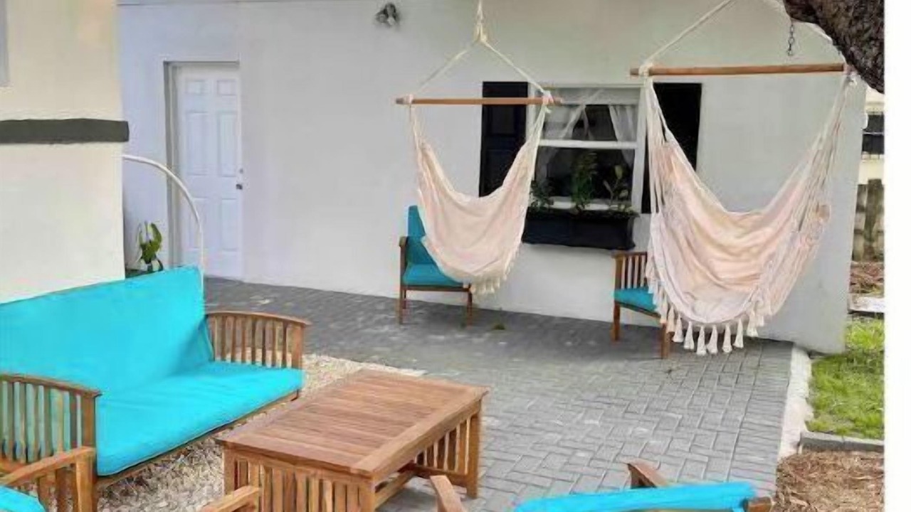 Photo of Patio Balcony in Northeast Miami