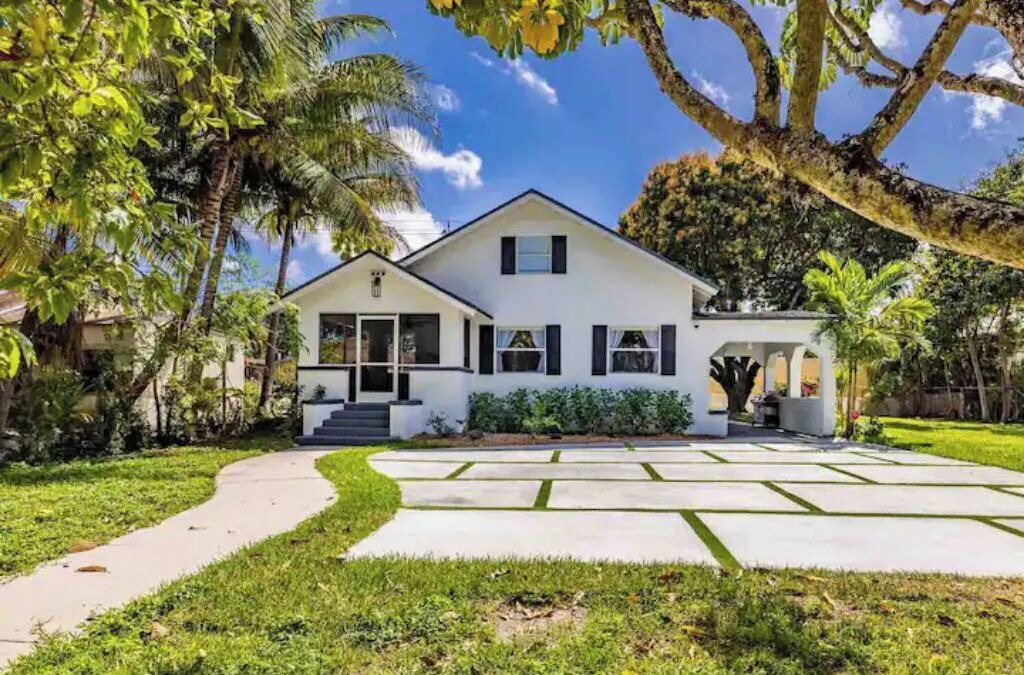 Photo of Outdoor in Northeast Miami