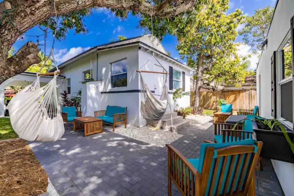 Photo of Outdoor in Northeast Miami