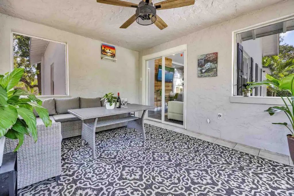 Photo of Outdoor in Northeast Miami
