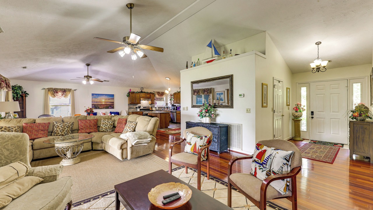 Photo of Livingroom in Bellamy