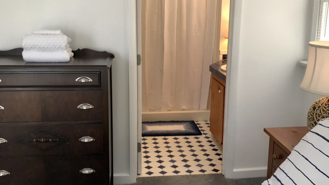 Photo of Bathroom in Davis Wharf