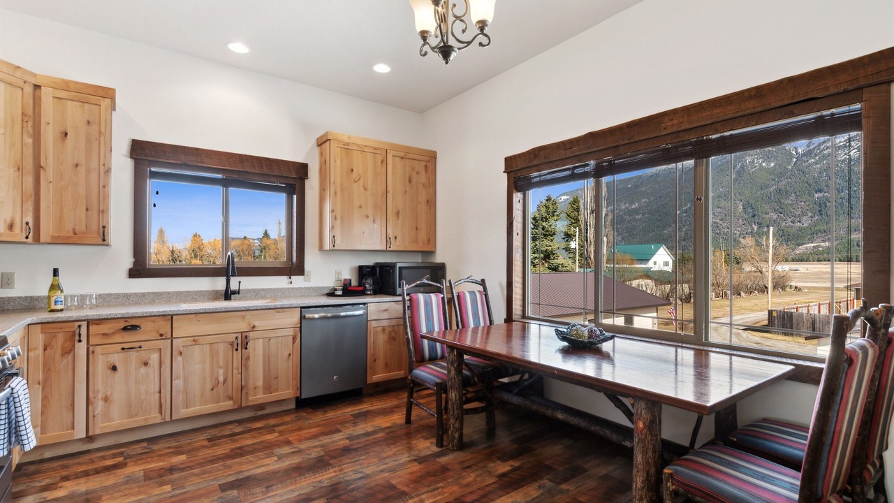 Photo of Bedroom in Columbia Falls