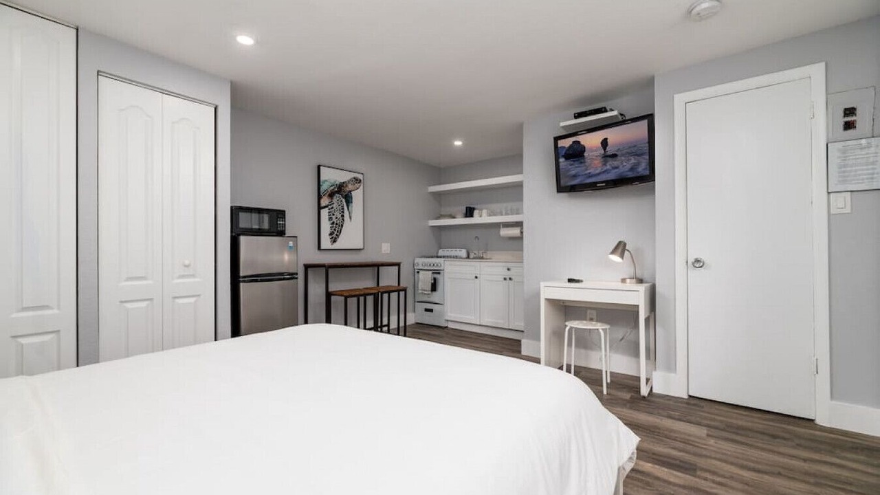 Photo of Bedroom in Hollywood
