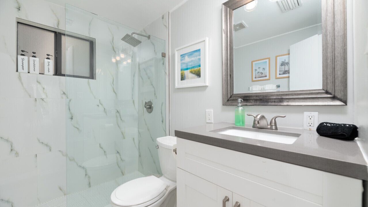 Photo of Bathroom in Riverside Park