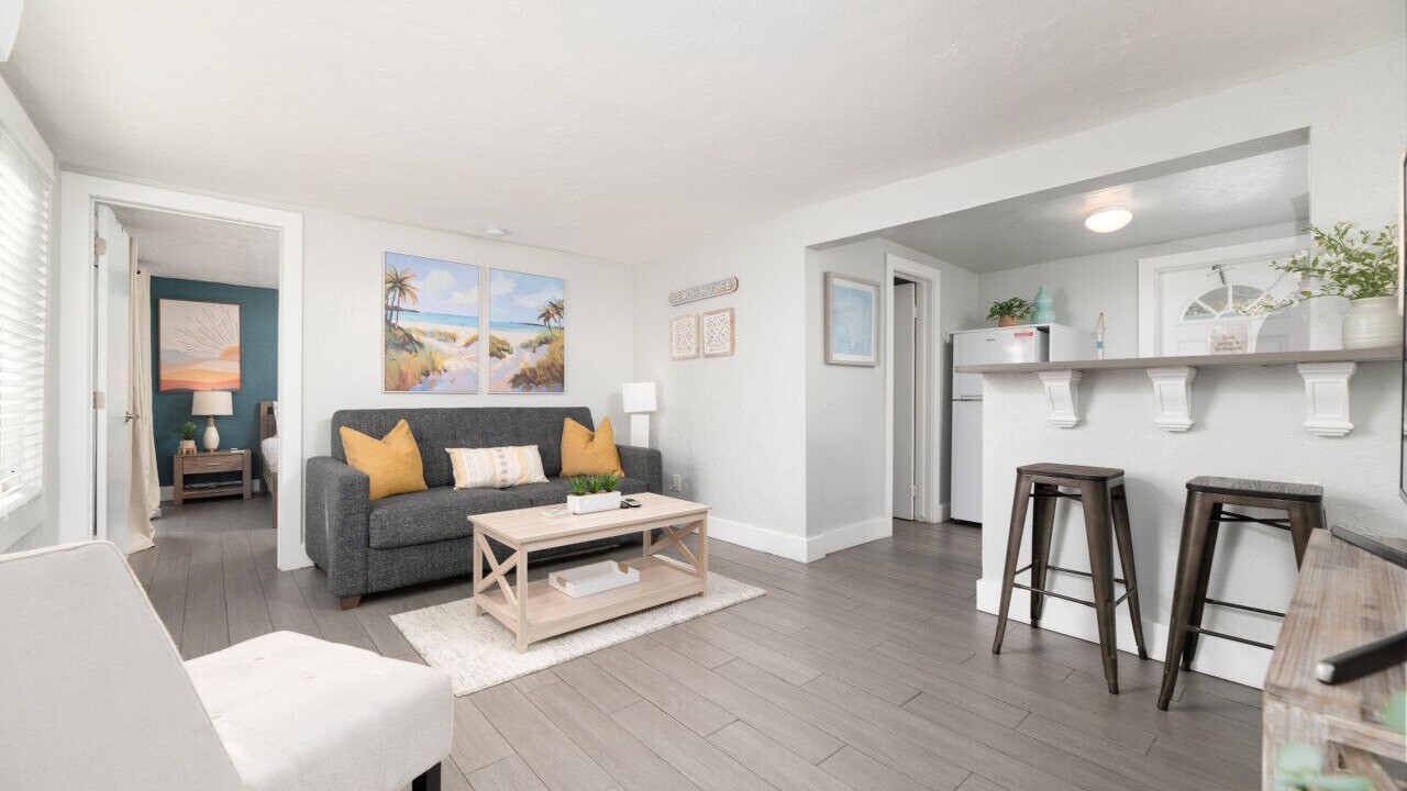Photo of Livingroom in Riverside Park