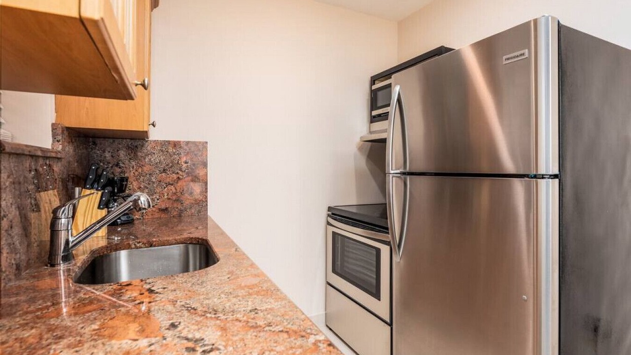 Photo of Kitchen in Lauderdale-by-the-Sea