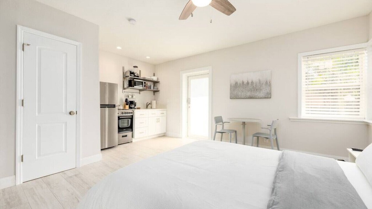 Photo of Bedroom in Lauderdale-by-the-Sea