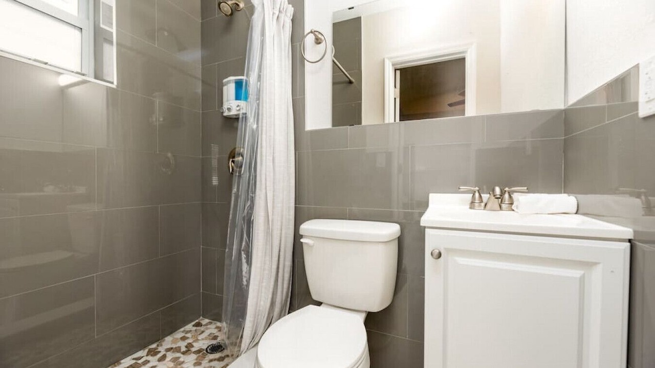 Photo of Bathroom in Lauderdale-by-the-Sea