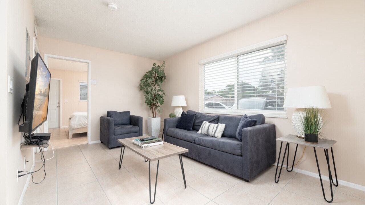 Photo of Livingroom in Wilton Manors